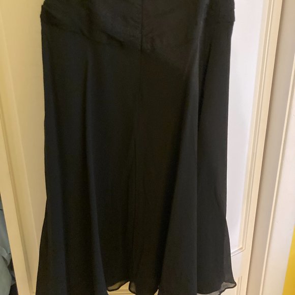 Anne Klein - US 4 - Black Sleeveless Flirty Formal Fun! - Picture 6 of 12